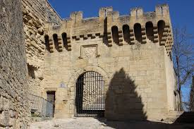 Obtained by entering chateau d'onterre. Chateau D Ansouis Dans Le Luberon
