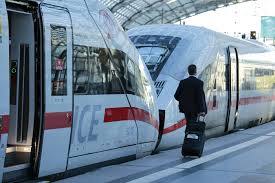 Dpa kaum kehrt die reiselust zurück, droht der bahn das nächste ungemach: T6drvqoh0 X1tm