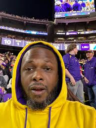 Hi all! I just wanted to introduce myself and share a photo I took. Go  heels, been a fan since birth, let's goooooo