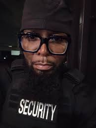 ThreadsのElroy Christopher Casey (@buddlove321)