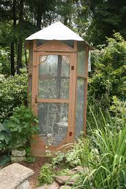 Outdoor Bird Aviary For Sale Nz Dove Aviary In The Garden Howtobuildanaviary Buildaviary Aviariesideas With Images Bird Houses Bird Aviary Bird House