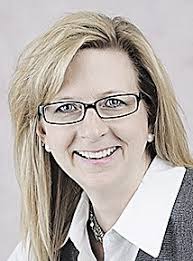 Almont football wins district; remains undefeated