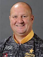 Dan MacLelland takes first round lead in U.S. Open