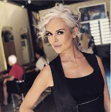 Ipek Tanriyar Evler Anne Oldu 2020 Instagram Anne Ordu
