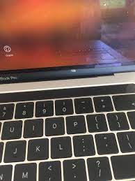 HELP-MacBook Pro cracked bezel | MacRumors Forums
