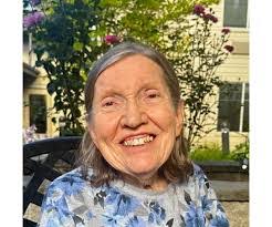 Sofia Williamson's Instagram, Twitter & Facebook