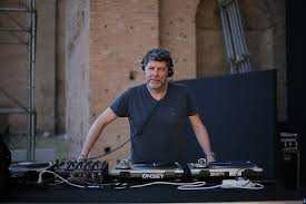 Le migliori bacheche di claudio coccoluto. Yqfneywreorqkm