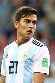 Paulo Dybala Of Argentina Looks On During The 2018 Fifa World Cup Russia Group D Match Between Argentina And Croat Fifa Soccer Player Hairstyles Fifa World Cup
