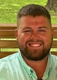 Eli Eldridge's Instagram, Twitter & Facebook