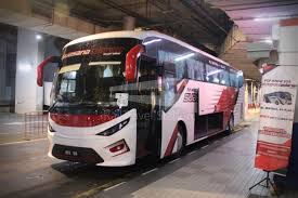 Book bus tickets from malacca to kuala lumpur online from as low as rm 10.00 | check schedules and book tickets today at busonlineticket.com. Suasana Edaran Express Kl Sentral To Klia2 By 2 1 Super Vip Coach For Rm12 Railtravel Station