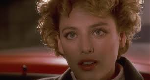 The candyman arrives in new orleans and sets his sights on a young woman whose family was ruined by the immortal killer years before. Kto Za To Chtoby Kendimen Vernulsya Nikitoscope