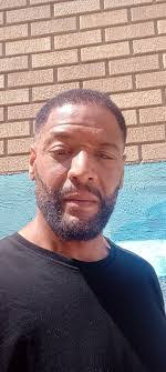 Jeffrey Vanburen's Instagram, Twitter & Facebook