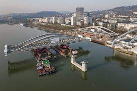 We did not find results for: Neue Donaubrucke Das Grosse Einschwimm Spektakel In Bildern Linz