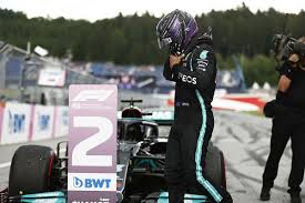 Lewis carl davidson hamilton is a british racing driver who races in formula one for the mercedes amg petronas team. Formel 1 Lewis Hamilton Nach Spielberg Blamage Im Simulator