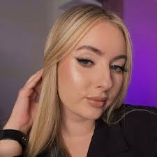 Beata Wróbel 🌸 (@beatawrobel)