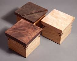 Pin By Mary Begg On Peroni Cork Box Moodboard Diy Wood Box Small Wooden Boxes Fine Woodworking