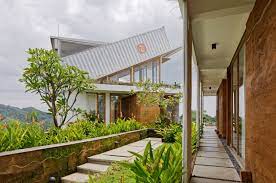 Dengan arsitek bersertifikat iai dan didukung oleh team ahli yang bersetifikat, studio jaj menjamin setiap design yang berkualitas dengan sentuhan bali modern ke rumah anda. 6 Desain Rumah Tropis Indonesia Yang Modern Dan Minimalis Curator