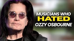 Sally Gooding's Instagram, Twitter & Facebook