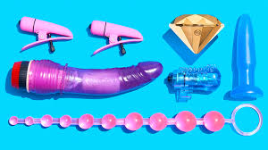 Here, the best sex toys you can try if you're a total beginner—we guarantee they'll turn you into a pro in no time. 10 Good Sex Toys To Try Stylecaster