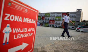 Make free templates and premium templates for all. Harus Ada Perbedaan Warna Seragam Polisi Dan Satpam Republika Online