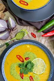 À la carte ab 11:30 uhr. Mais Kokos Orangensuppe Mit Koriander Walnuss Pesto For The Hearts Kitchen Die Kuche Mit Herz Von Christian Schafer Kreative Einfache Vegane Rezepte Fur Jeden Tag