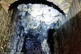 Spyfam gyno stepbrother inspects sister maya bijou drenched pussy. Men S Toilets To Get Wet Wipe Bins In Latest Fight To Stop Them Being Flushed And Clogging Sewers Daily Mail Online