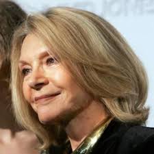 36 Medium-Length Hairstyles for Women Over 50 That Feel Modern and Stylish