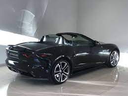 We'd choose the coupe, since droptops can be a challenge in the midwest. Jaguar F Type Aus 2019 Gebraucht Kaufen Autoscout24
