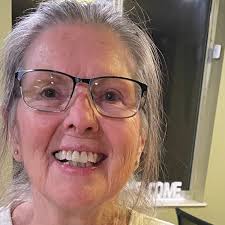 Be kind, rewind 📹 De'arra Taylor