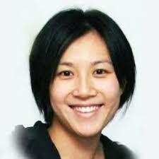 Dana Tuttle's Instagram, Twitter & Facebook