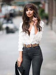 Emily Ratajkowski S Best Street Style Hair And Makeup Looks Bobs Faux Bangs And More Vogue Emily Ratajkowski Style Fashion Emily Ratajkowski