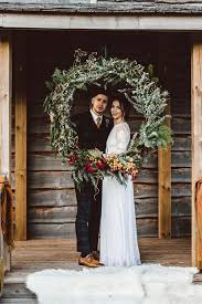 Home wedding reception 101 tip #4: Best Home Decorating Ideas Top Designer Decor Tricks Indoor Wedding Photo Booth Decorations