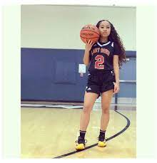 Pin Niastarks Basketball Girls Outfit Shirts Basketballgirlsoutfitshirts In 2021 Basketball Girls Outfits Girls Basketball Clothes Basketball Girls