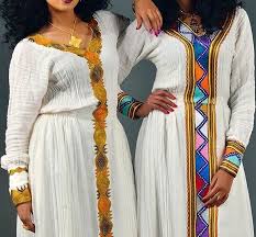 Of a pile of books to see what was on the upper shelf. Regina Medhanie Reginamedhanie Profil Pinterest