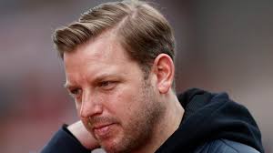 Find family history information in a whole new way create a free family tree for yourself or for franz kohfeldt and we'll search for valuable new information for you. Werder Bremen On The Ground How Long Does The Nibelung Loyalty To Kohfeldt Last Ruetir
