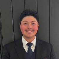 500+ "Squires" profiles