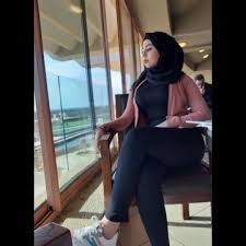 Media Tweets By Hijabista Zeinab Hijabi Blog Twitter Arab Girls Hijab Fashion Hijabi