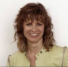 The Human Experiment: Two Years and Twenty Minutes Inside Biosphere 2:  Poynter, Jane: 9781560257752: Amazon.com: Books