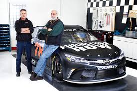 It prevents drivers' from getting seriously hurt during an accident. Nascar In Denver 5280