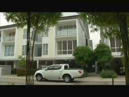 Previous diam tanda setuju tonton full movie. Download Berlari Ke Langit Full Movie 3gp Mp4 Codedwap