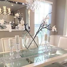 32 Stunning Romantic Dining Room Decor Ideas Best For Valentine S Day In 2020 Dining Table Decor Romantic Home Decor Dining Room Table Decor