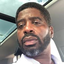 Yurvette Simmons and Rory Bailey's Wedding Website