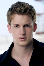 Chris Sheffield : sa biographie, filmographie, et quelques photos