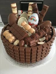 Pin By Gonsaleh On F Chocolates چاکلیٹ In 2020 Cool Birthday Cakes Chocolate Bar Cakes Themed Cakes
