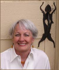 CAROLINELEAVITTVILLE: November 2015