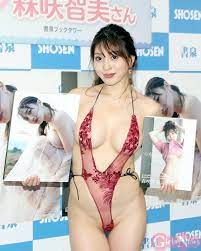森咲智美、エロいだけでなく芸術性にもこだわった4th写真集「いい仕上がりのお尻を見て欲しい」 - GirlsNews