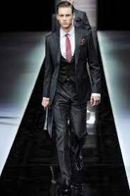 Acquistali online sul sito ufficiale. Giorgio Armani Abito Uomo Moda Uomo Moda Maschile Abiti Uomo