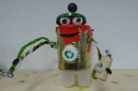 Ran An Den Schrott Ritter Rost Lasst Grussen Kinder Basteln Blechdosen Roboter Aus Konserven Dosen Und Anderem V Recycling Basteln Basteln Mit Kindern Basteln