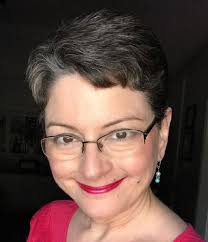 I'm wearing more bright colours like red and orange. What Colors Look Best With Gray Hair