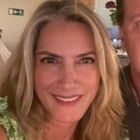 1500+ perfiles de «Eileen»